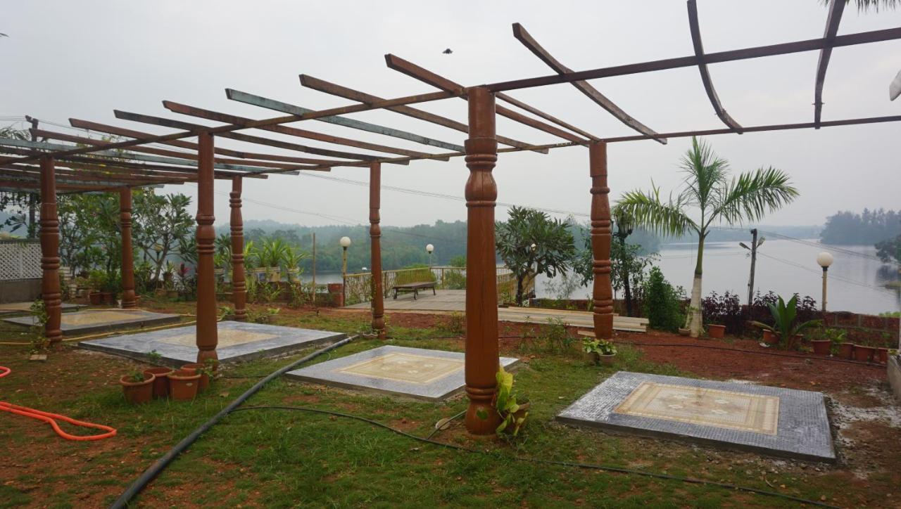 Sona Villa, The Lake Chalet Kudal  المظهر الخارجي الصورة