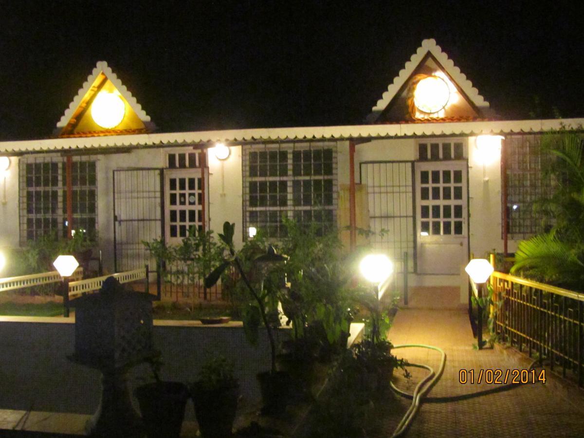 Sona Villa, The Lake Chalet Kudal  المظهر الخارجي الصورة
